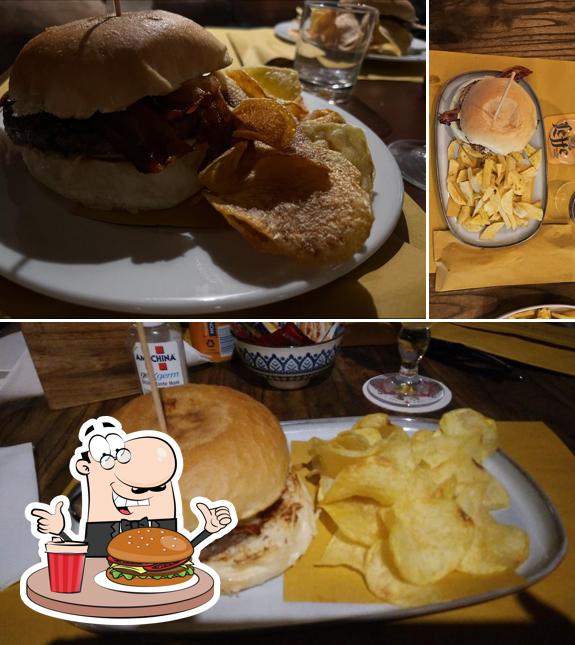 Concediti un bell'hamburger a DON CICCIO BISTROT