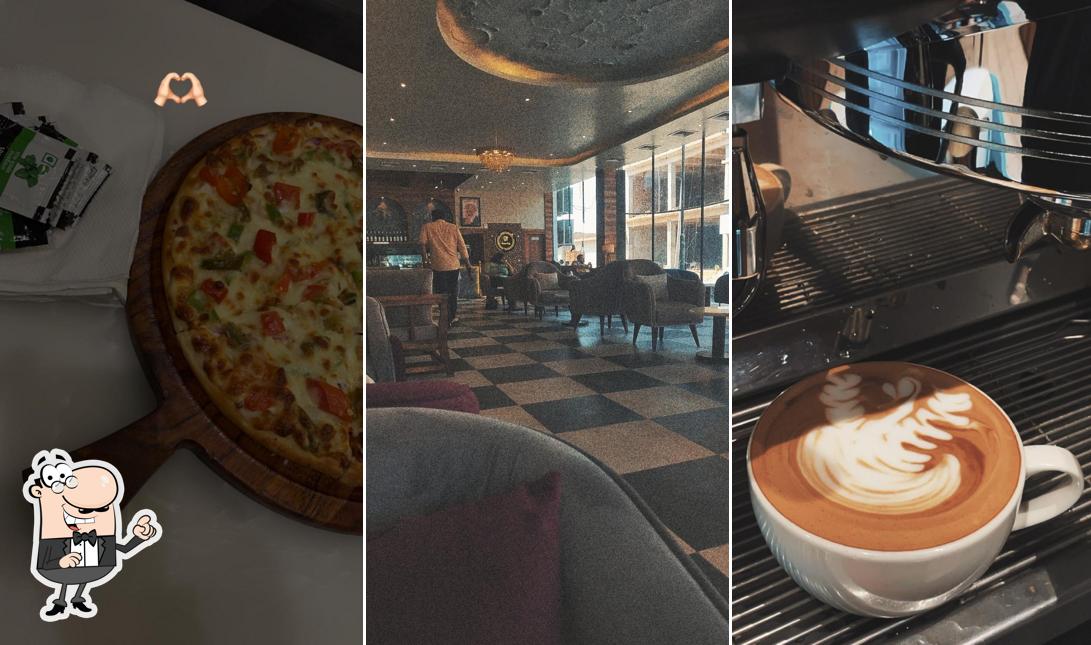 The exterior of Shaina Cafe Shiv Chownk Ganganagar