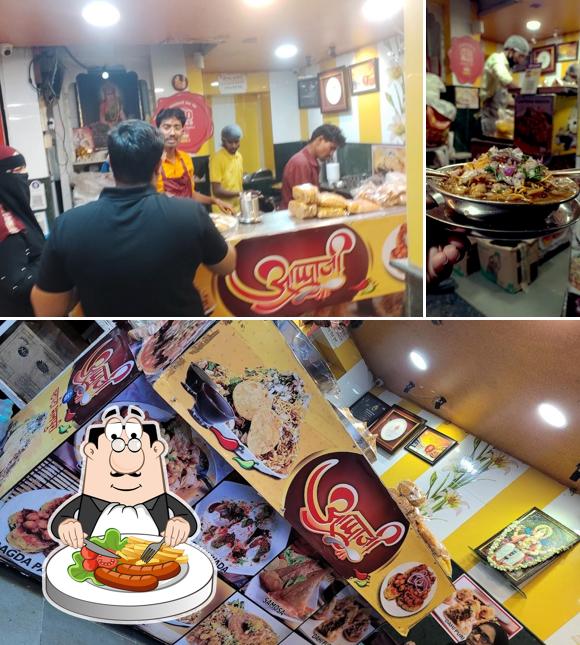 Meals at Appaji Ki Bholeshankar Bhelpuri Centre
