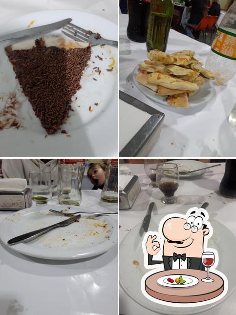Comida em Pizzaria Tarantella
