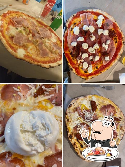Prova una pizza a Antica Guglielmi Pizzeria