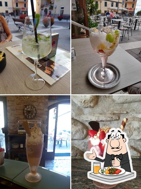 Platti al Bar Gelateria La Piazzetta