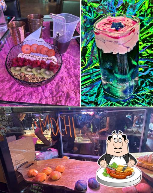 Food at Neon Market