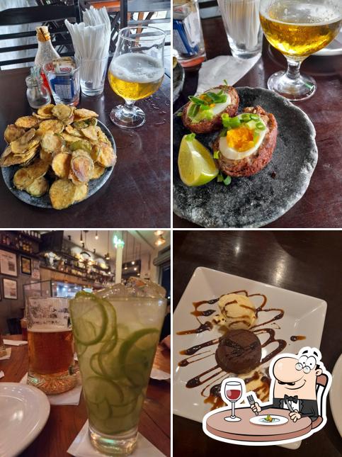 Comida em Cachaçaria Ouro Verde