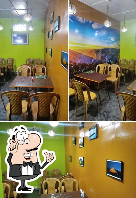The interior of CROSSROAD CAFE. FASTFOOD CUM RESTAURANT