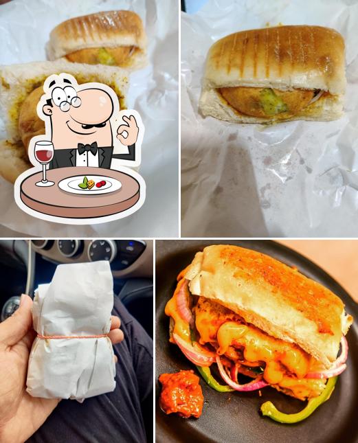 Food at Alibag cha Vadapav