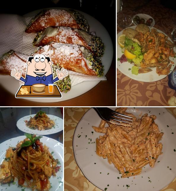 Platti al Trattoria Sicilia ristorante pizzeria