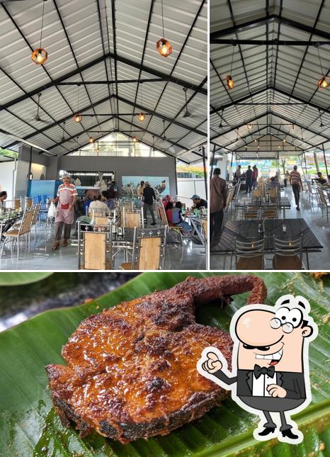 This is the photo depicting interior and food at Arabikkadal