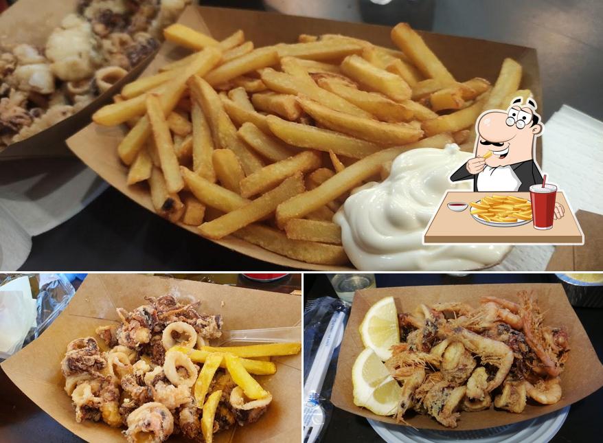 Patatine fritte al Pescheria Da Massimo - Massi Pesca E Gioia frigge