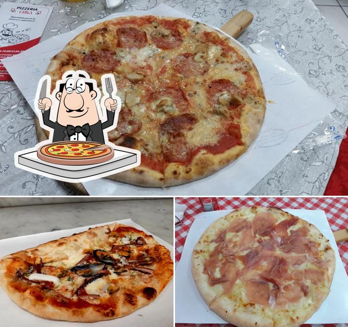 Ordina una pizza a PIZZERIA ERIKA