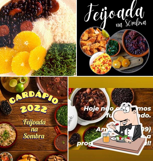 Comida em Feijoada na Sombra