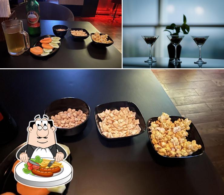Meals at Zero Degree Bar