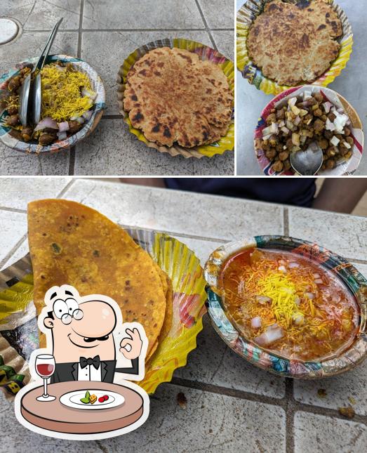 Roti at Shree Ganesh Nasta House