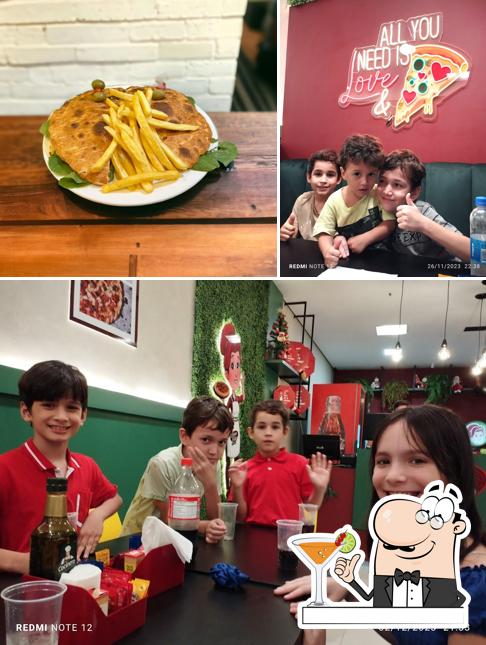 A ilustração a Donna Bella Pizzaria’s bebida e comida
