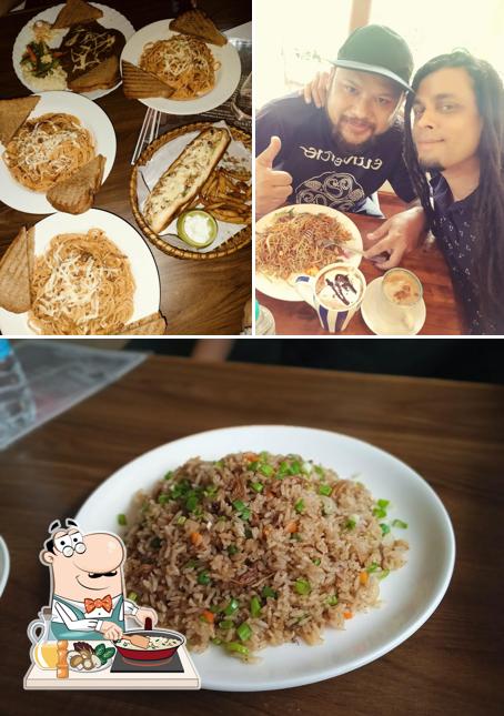 Fried rice at Open Up Cafe Jaiaw