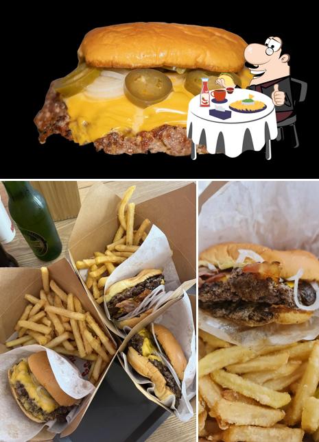 Concediti un bell'hamburger a Mr.Fib -The First Black Angus Smash Burger