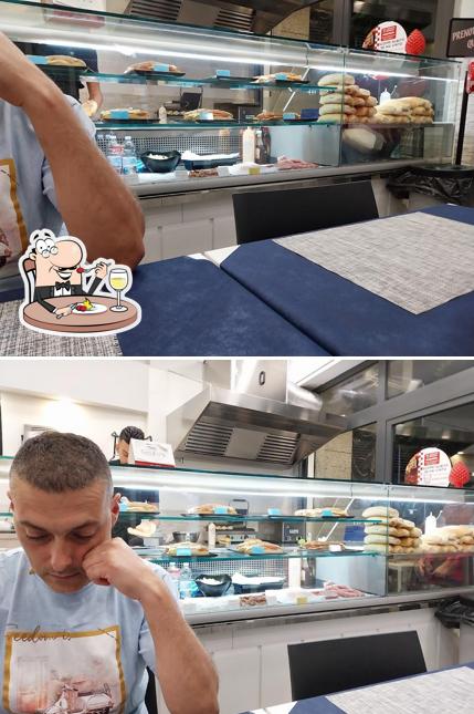 Cibo al Vittoria's Sicily Food