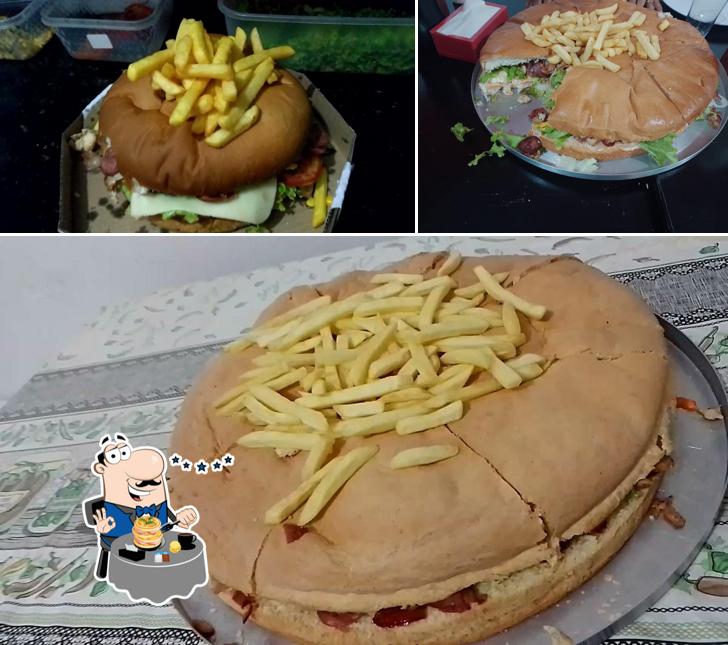 Comida em Dora,S Lanches