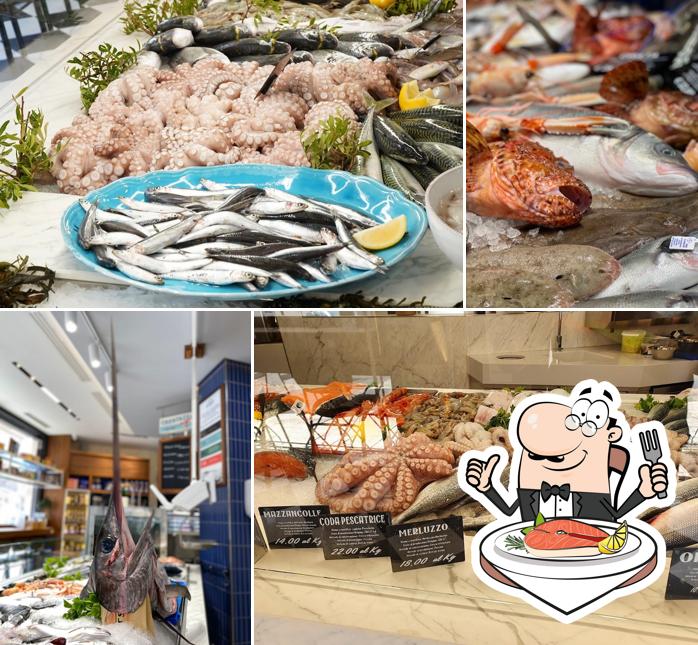 Pescheria Lo Scoglio offre un menu per gli amanti dei piatti di mare