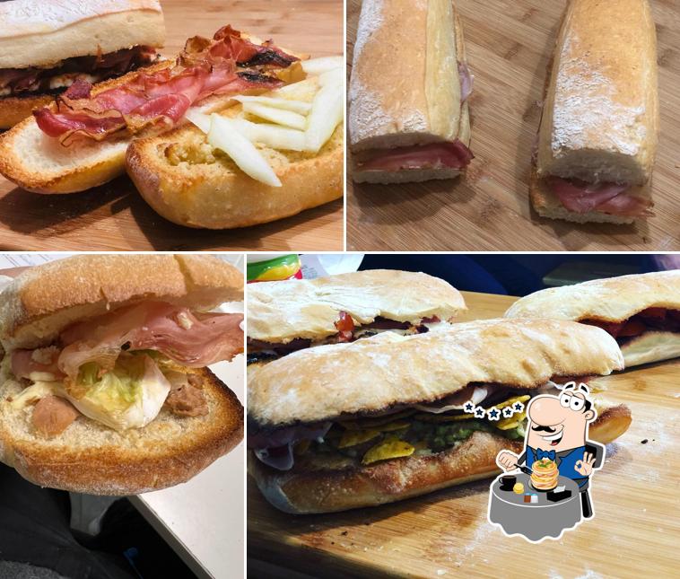 Platti al Il Divin Panino
