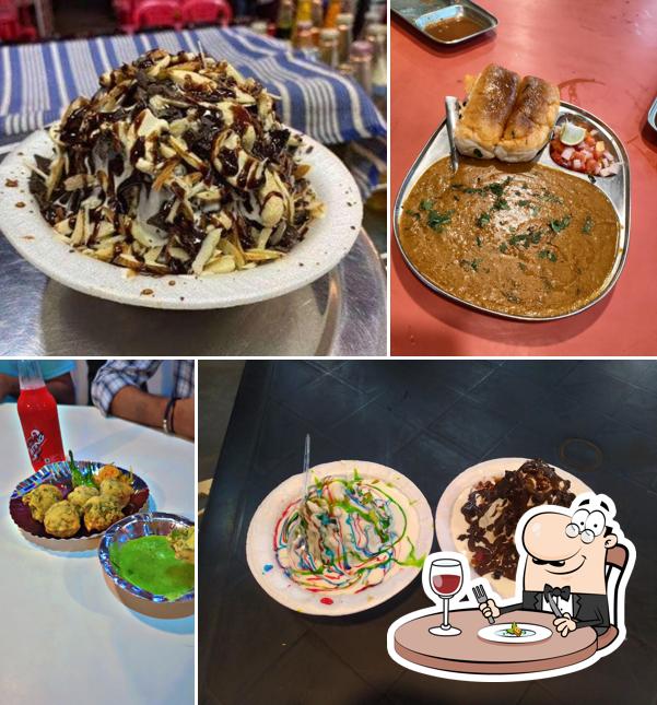 Food at Ratri Bazar રાત્રિ બાઝાર