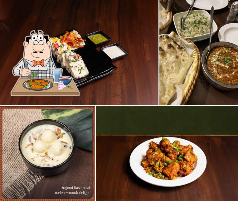 Chicken wings at Cafe Varanasi