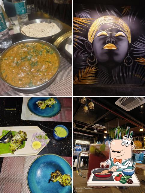 Chicken curry at Starlit Civilians - Restaurant