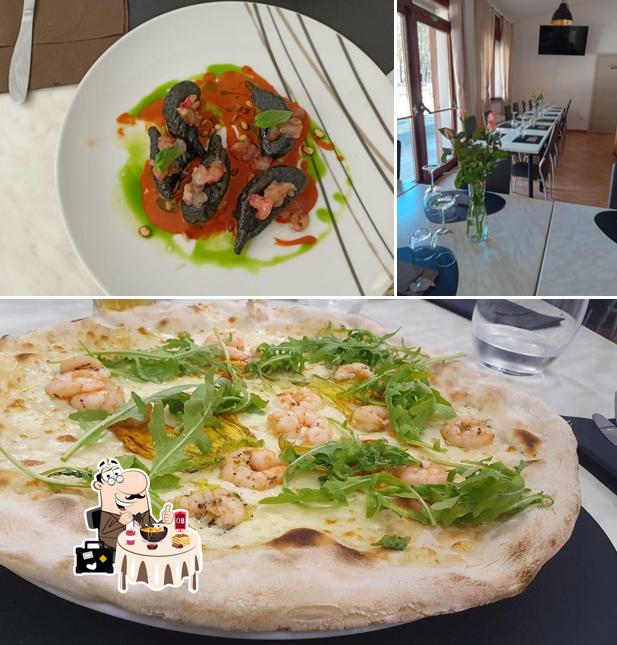 La foto di cibo e interni da Satus Ristorante Pizzeria