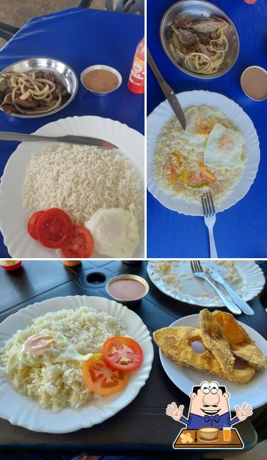 Platos en ARROZ BIFE E OVO