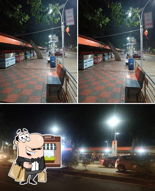The exterior of Food Court, MG Road