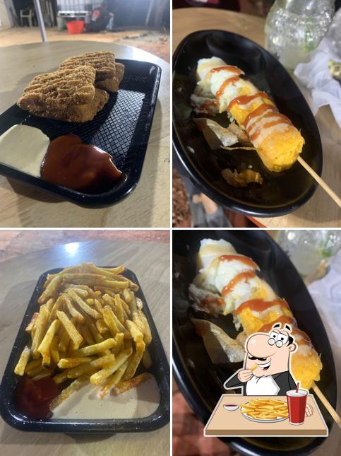 French fries at Dum Tea Adda
