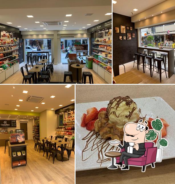 Veja imagens do interior do Cacau Show