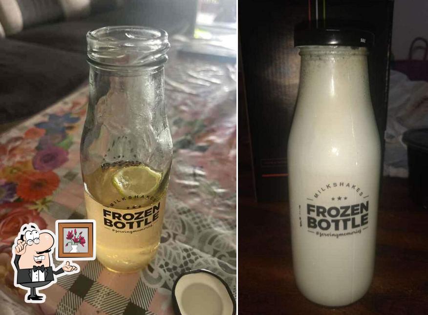 The interior of Frozen Bottle - Milkshakes, Desserts And Ice Cream