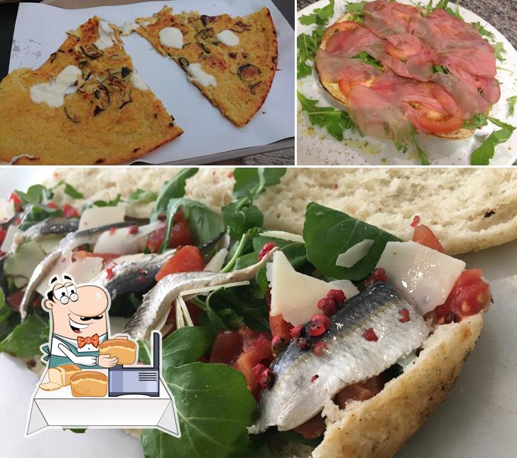 Pane all'aglio al Pizzeria Corso Garibaldi, Viareggio
