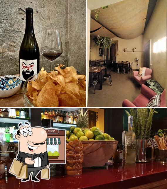 Questa è la immagine che presenta la esterno e cibo di QB - Food Lab and Spirits