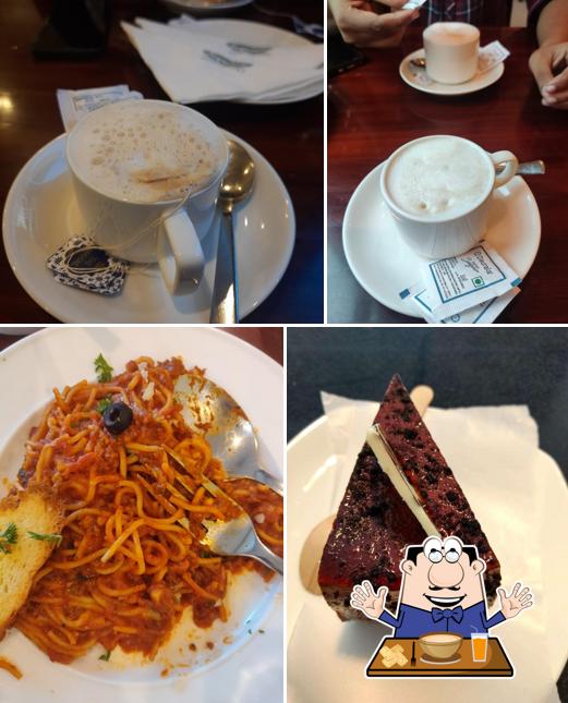 Clam chowder at Supreme Bakers