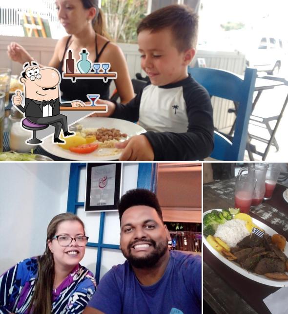 Veja imagens do interior do Canoas Gastro Bar