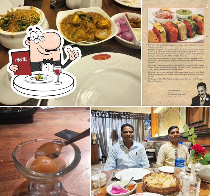 Food at Moti Mahal Delux