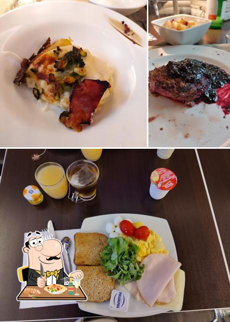 Cibo al RISTORANTE CASCINA SANT'ANTONIO