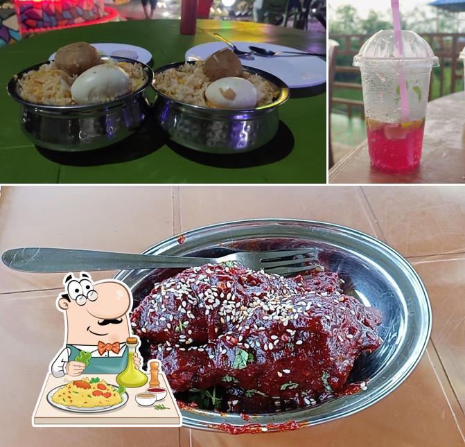 Food at Khanam Restaurant