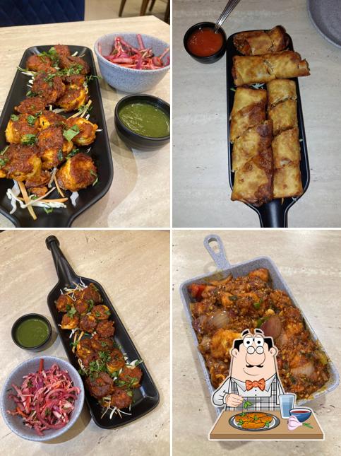 Chicken wings at Mom's Kitchen