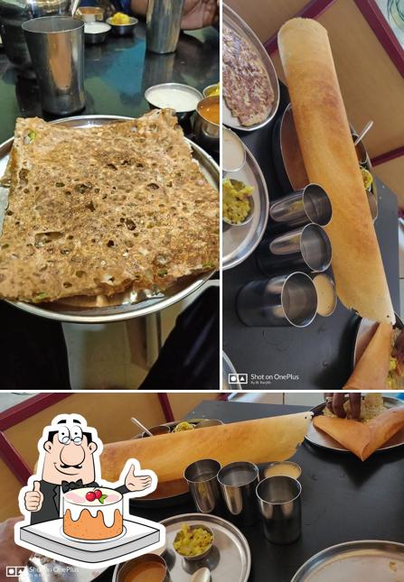 Carrot cake at Geetha Bhavan