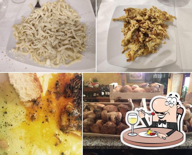 Cibo al Ristorante Da Peppone