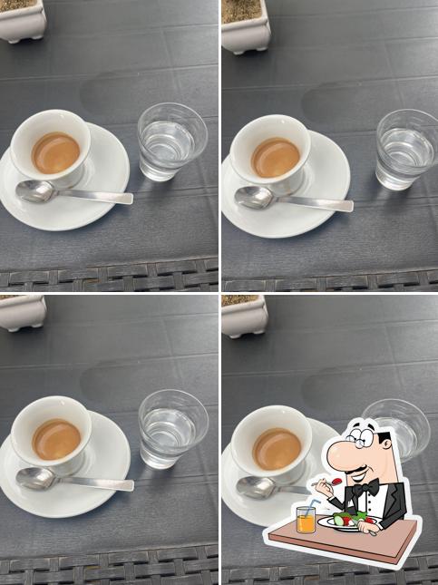 Cibo al Carlo's Bar genova/ PaninoAlllaFoce