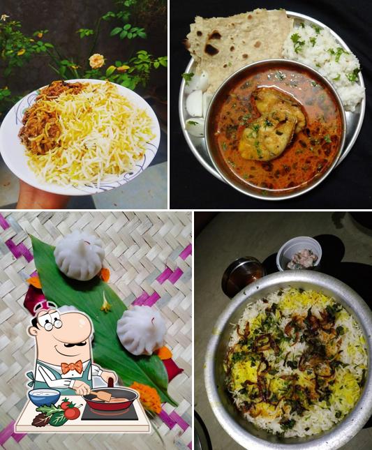 Chicken curry at Flavoury (Homemade) Ukadiche Modak