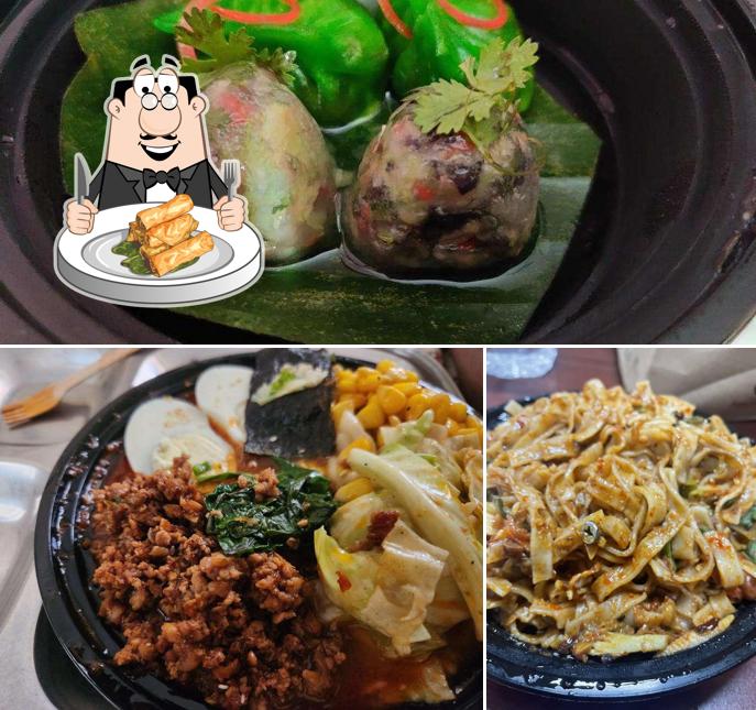 Spring rolls at The Sushi Club