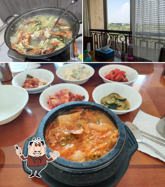 Among various things one can find food and beverage at Kuri hotel