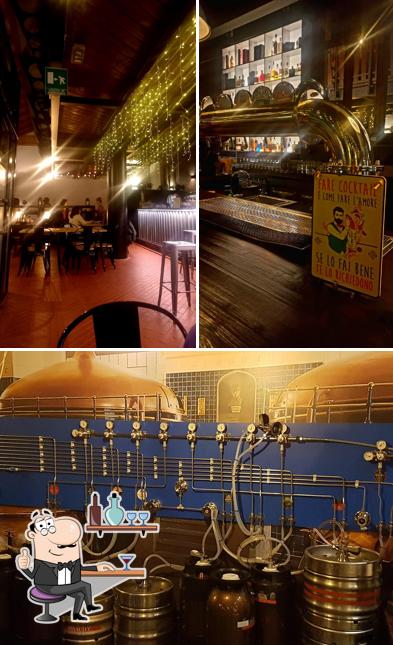 Tra le varie cose da Ristorante Buffalo si possono trovare la interni e esterno