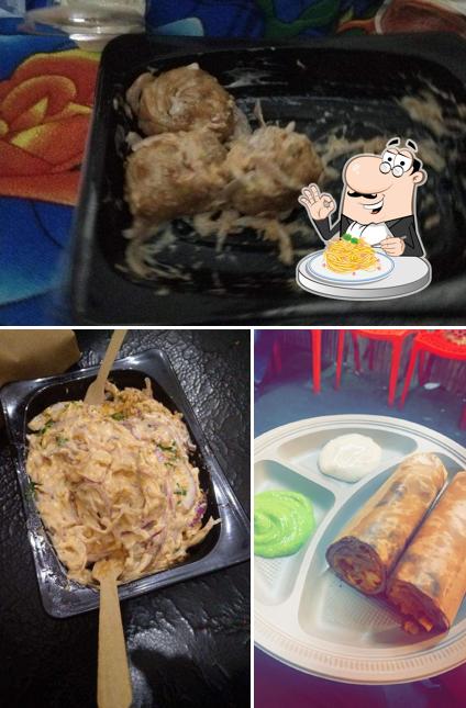 Spaghetti carbonara at Drooling Rolls