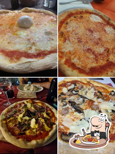 Prenditi una pizza a Ristorante Pizzeria Centrale